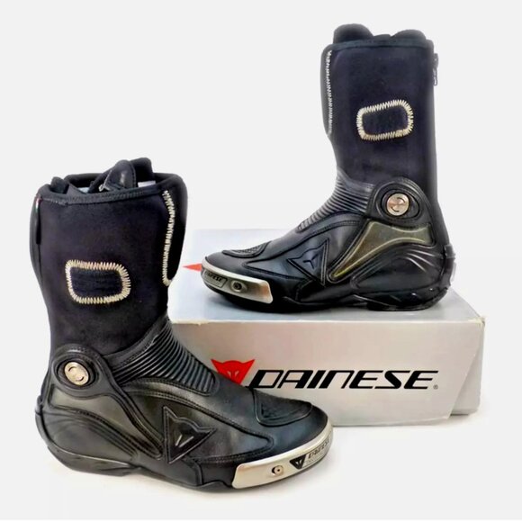 Dainese Other - Dainese R Axial Pro In Motorcycle Boots Black Internal Carbon Men's US 8.5 MINT